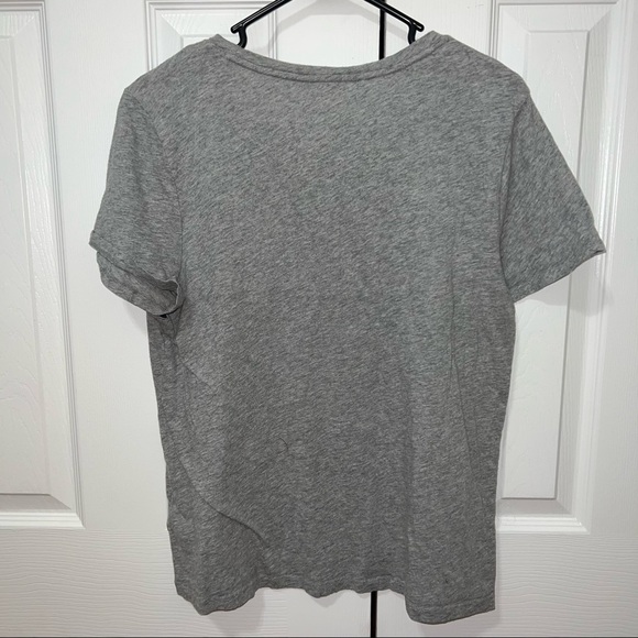 Tommy Hilfiger T Shirt - Picture 3 of 3